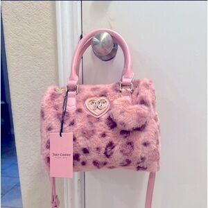 Brand new! Viral pink cheetah/leopard purse